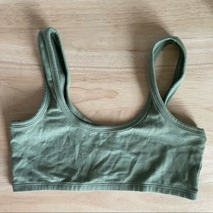 Arq wide strap bra